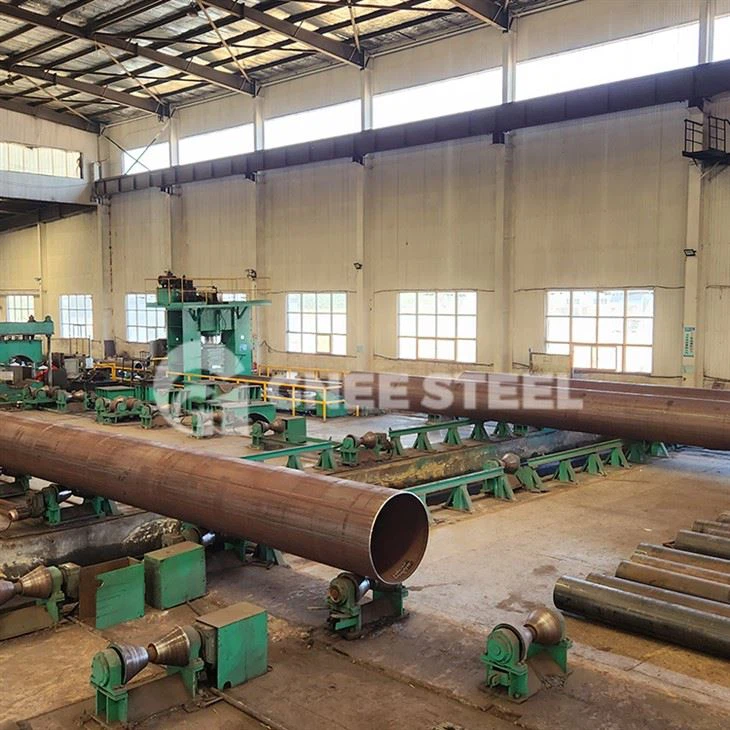 ASTM A672 EFW pípa úr kolefnisstáli